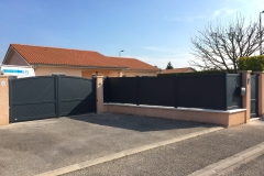 cloture-gris-anthracite-decore-dolomieu