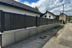 cloture-noir-moderne-les-echelles