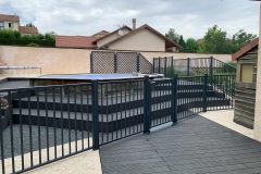 cloture-noir-moderne-marcieux