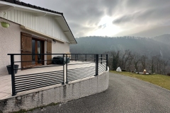 garde-corps-aluminium-barreau-sainte-marie-dalvey