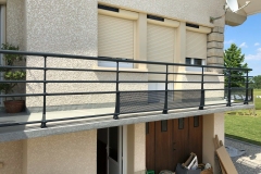 garde-corps-gris-nthracite-le-pont-de-beauvoisin