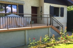 garde-corps-gris-terre-dombre-oytier-saint-oblas