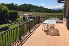 garde-corps-traditionnel-gris-terre-dombre-oytier-saint-oblas