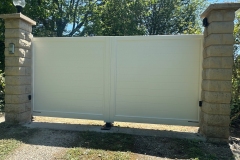 portail-battant-aluminium-ral-9010-charantonnay