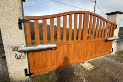 portail-motorise-aspect-bois-ayn