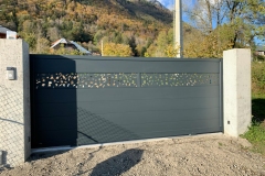 portail-gris-anthracite-decoupe-lazer-aoste