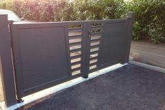 portail-gris-battant-diemoz