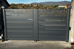 portail-moteur-integre-somfy