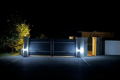 portail-motorise-noir-2100-nances