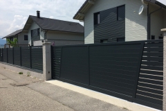 portail-ral-9005-coulissant-challes-les-eaux