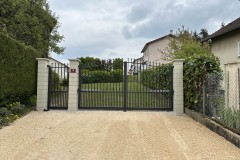 portai-battant-ral-7016-battant-saint-clair-de-la-tour